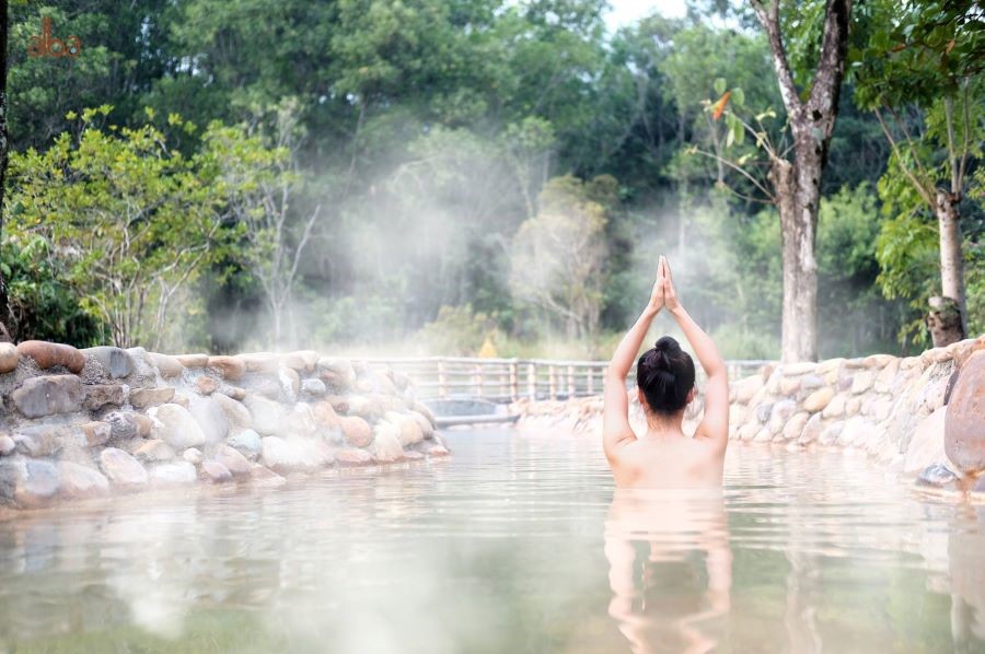 Tắm khoáng Onsen - Một trong những trải nghiệm mang đậm nét văn hoá Nhật Bản mà bạn nhất định không được bỏ lỡ